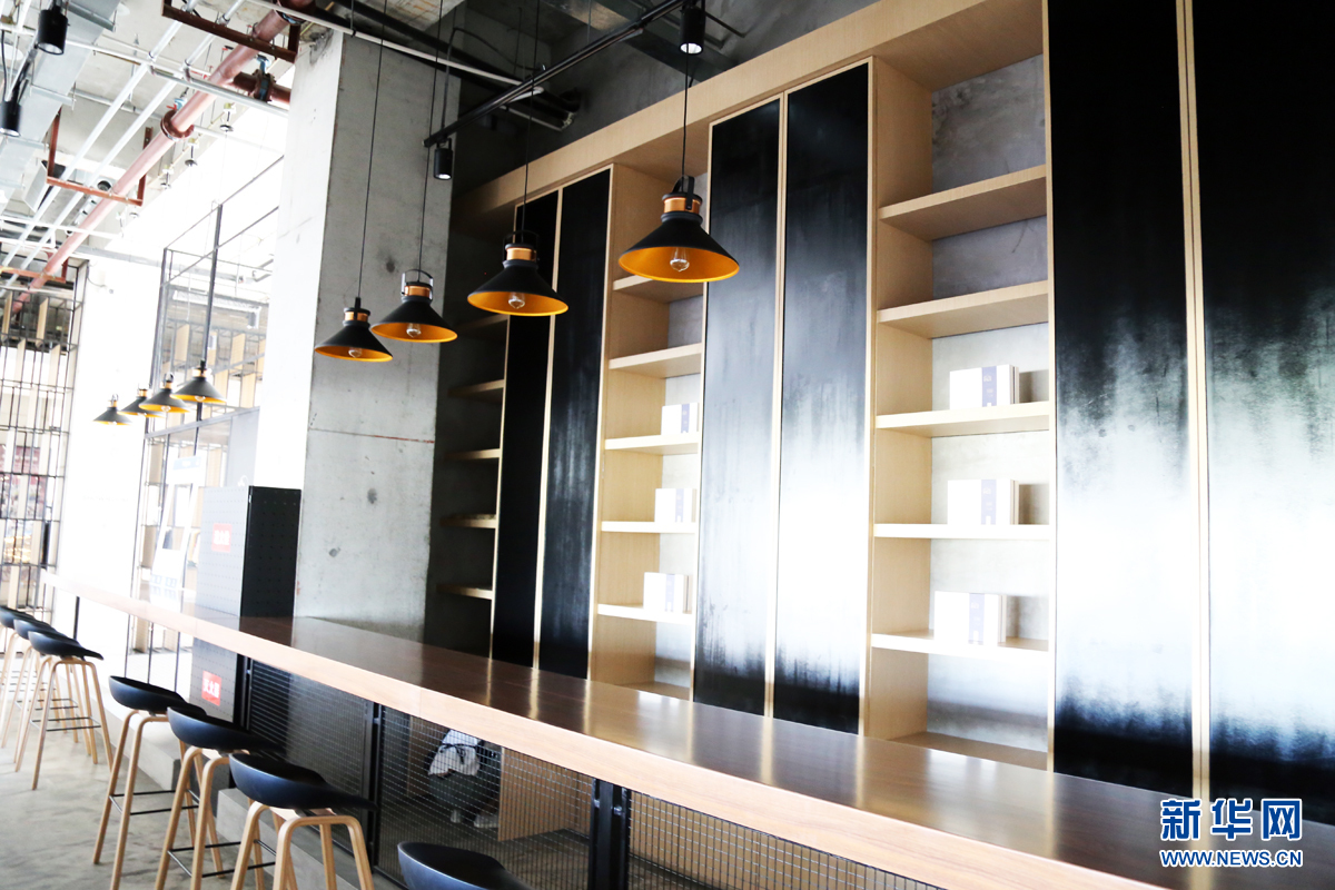 探访北服容城时尚产业园:为服装文化节注入时