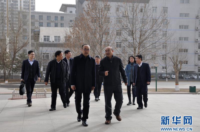 国网河北省电力公司董事长潘敬东走访新华社河