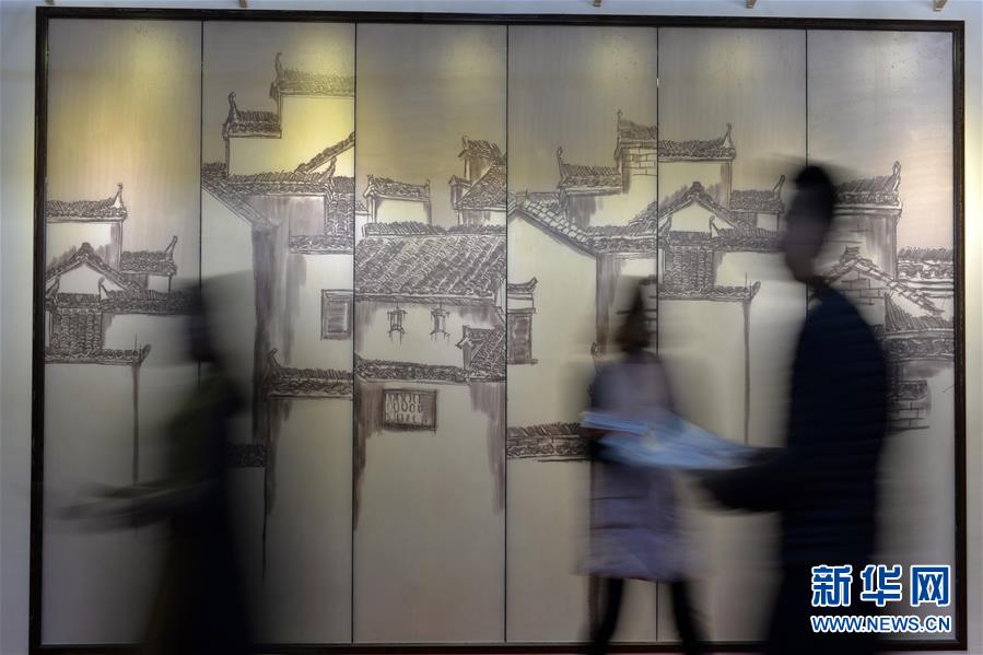 （服務）（1）河北沙河：&ldquo;中國玻璃城&rdquo;引來八方客