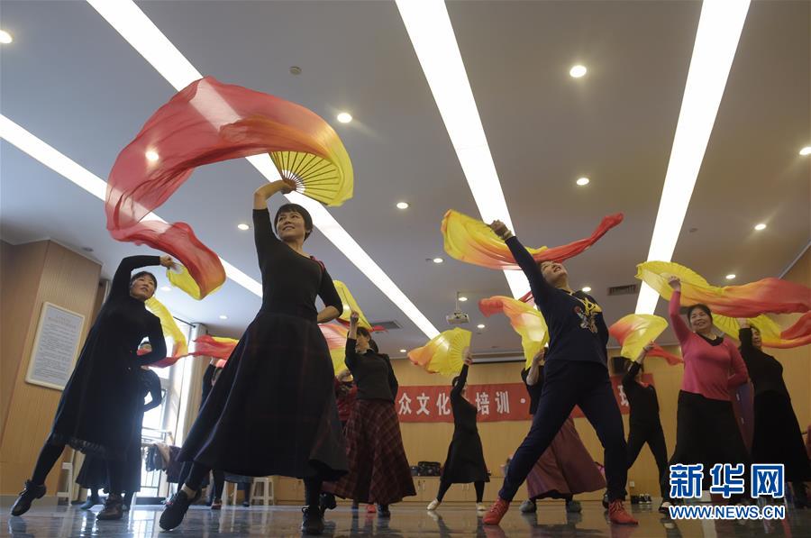 （体育）（1）全民健身——培训舞蹈骨干 推动群众健身