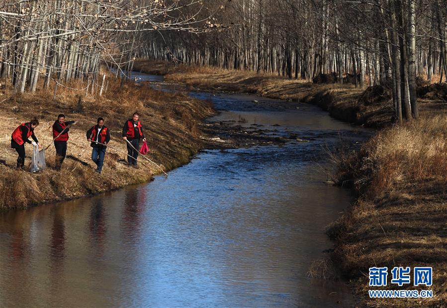 （环境）（1）河北赤城：清理河道确保用水安全