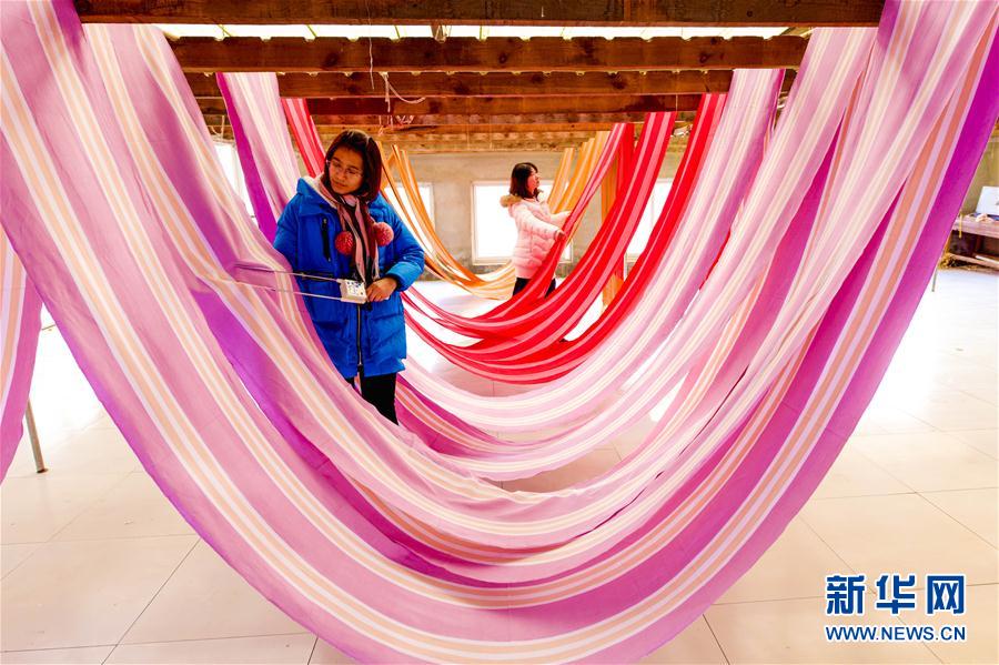 （社會）（1）河北衡水：非遺粗布助脫貧 