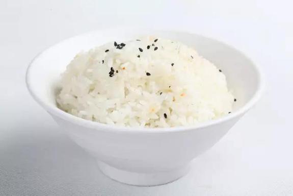 朝可以吃到打卤面?古装剧上演舌尖上的穿越