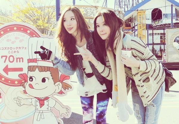 印尼<em>姐妹花</em>酷似<em>韩国</em>明星 肤白貌美大眼小脸大