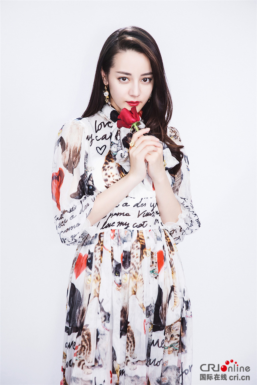 迪丽热巴要T台走秀?粉丝们坐等看秀