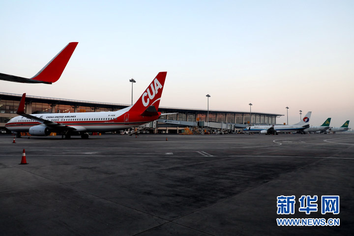 今日凌晨北京雷雨 石家庄机场备降航班11架