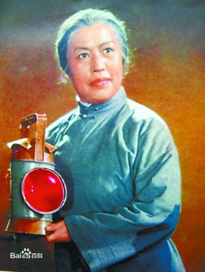 《红灯记》李奶奶扮演者高玉倩去世