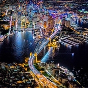 普利策奖得主航拍全球都市夜景 如梦幻画作（组图）
