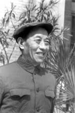 郭小川