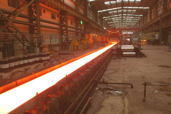 港陆公司生产车间