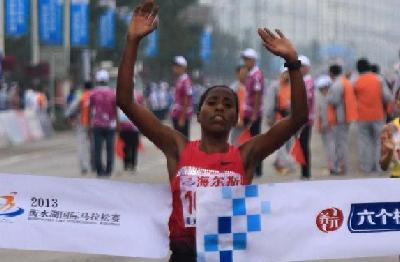 衡水湖国际马拉松赛赛况