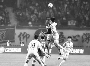 艾伦头球绝杀 石家庄永昌三连胜登顶中甲