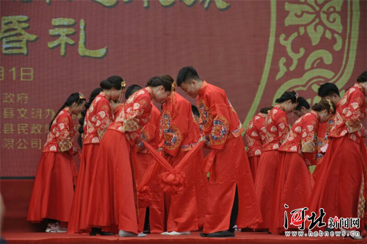 魏县婚纱摄影_魏县旭日中学图片