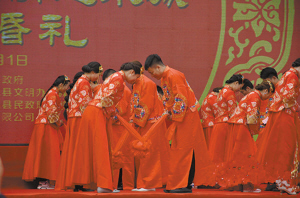 魏县婚纱照_魏县旭日中学图片