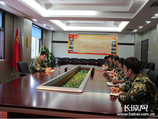 北省消防总队推进示范授课法激发思想政治教