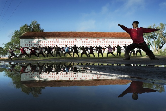 ·感动河北】卢文震:发展特色瑜伽,通过健身扶贫