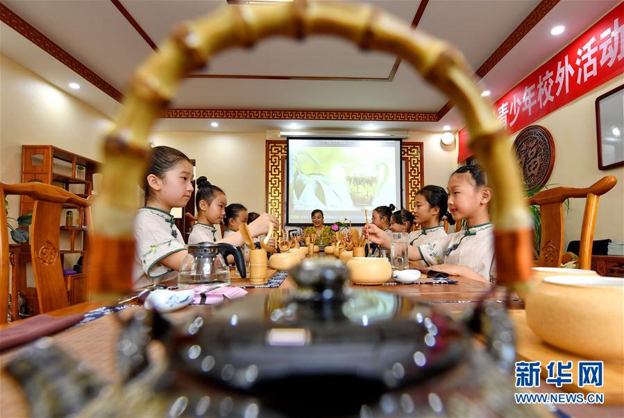 （社会）（2）河北乐亭：研习传统文化  丰富暑假生活