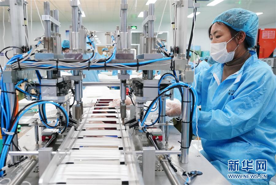 （經濟）（4）河北唐山：開足馬力趕制防疫物資訂單