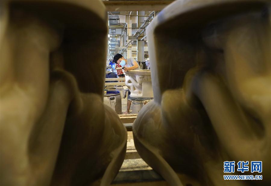 （经济）（1）河北丰南：打造卫生陶瓷产业基地