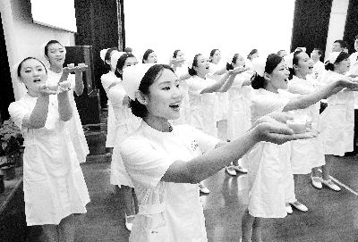 新华网_河北频道_邯郸市_中心医院举行纪念表