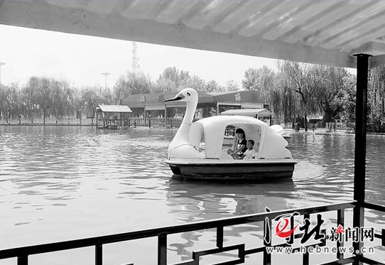 隆尧人口_隆尧县人口计生局关爱失独老人(3)