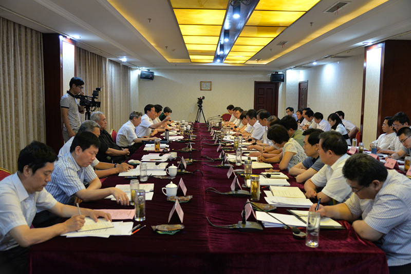 省委督导组副组长王晓桦,市委副书记魏存计,市委常委,组织部长宋文玲